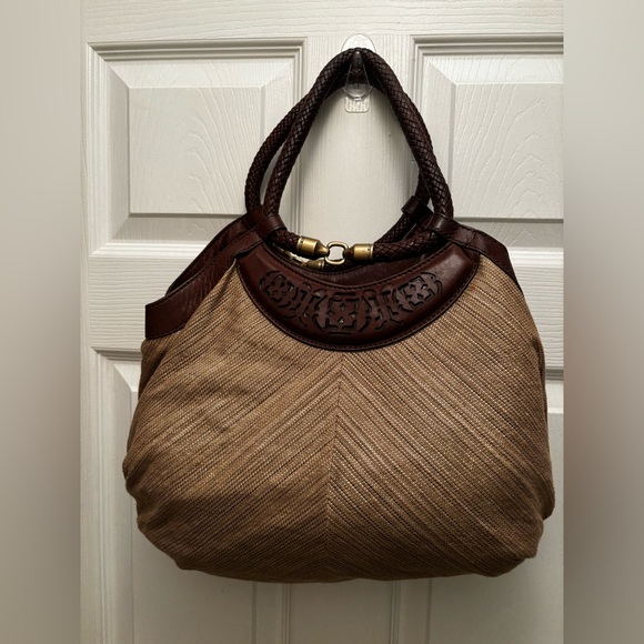 VINTAGE COLE HAAN Shoulder Bag with cut out design - Picture 1 of 6